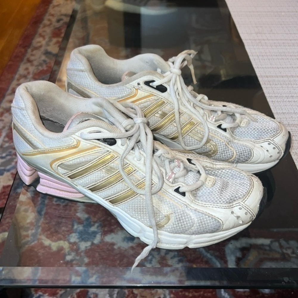 VINTAGE ADIDAS , rare, see pictures , reasonable price 🫣🤭😍😍